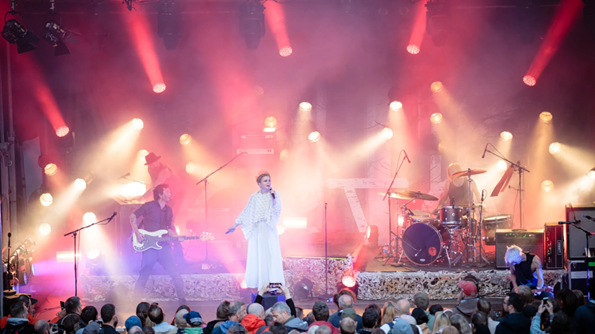 Gåte at the DnB-stage at Grefsenkollen. The concert was part of Over Oslo and took place on 20. June 2018 in Oslo.